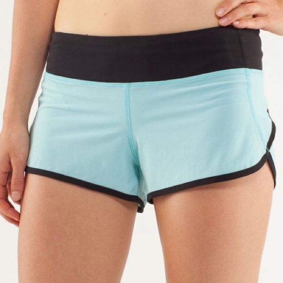 EUC Lululemon Run: Activewear Speed Short - Picture 4 of 8